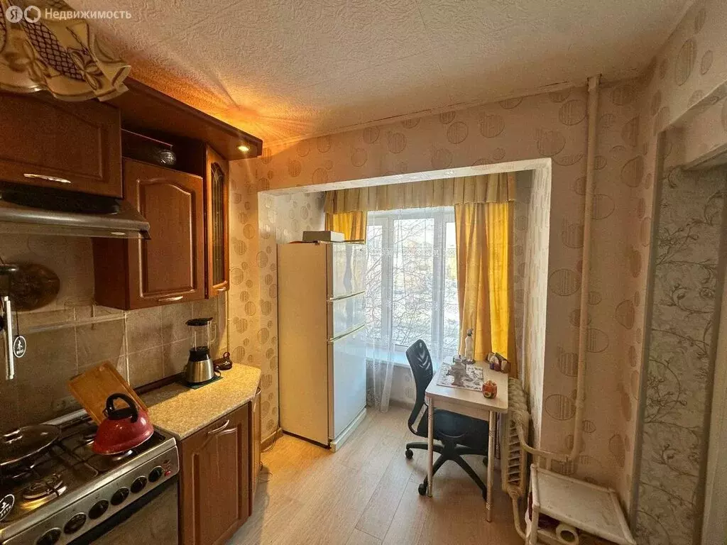 2-комнатная квартира: Ангарск, 6-й микрорайон, 15 (47.8 м) - Фото 0