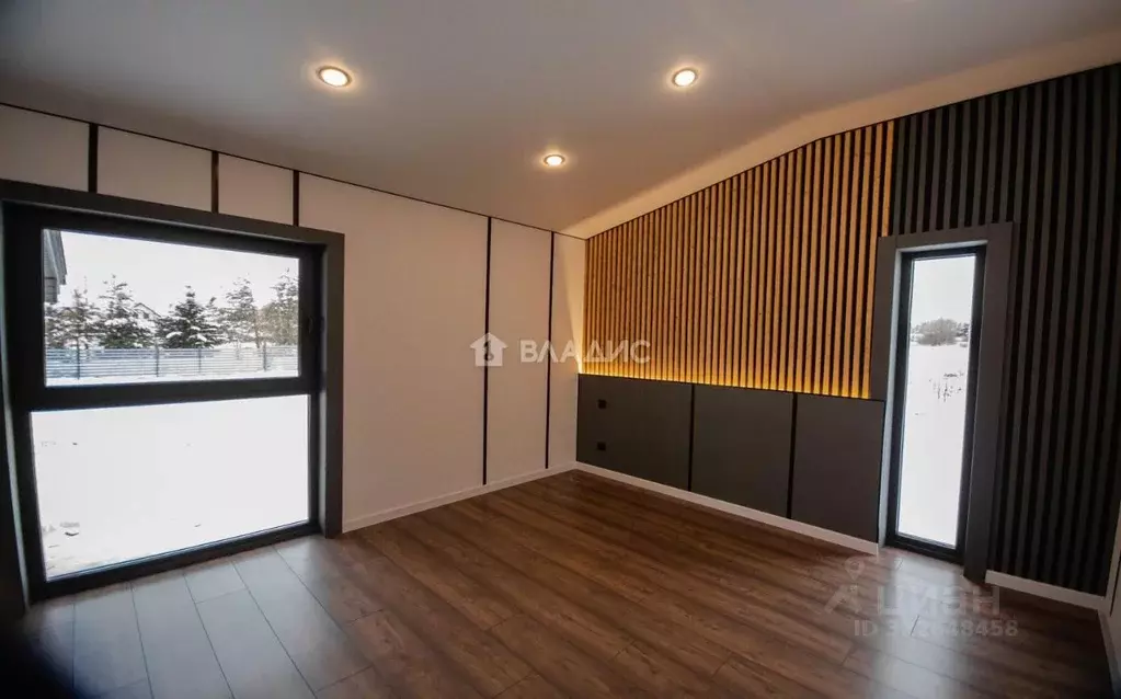 Дом в Ленинградская область, Гатчинский муниципальный округ, д. ... - Фото 1