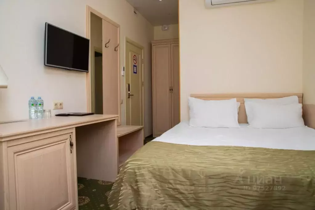 Комната Москва Старосадский пер., 8С3 (18.0 м) - Фото 1