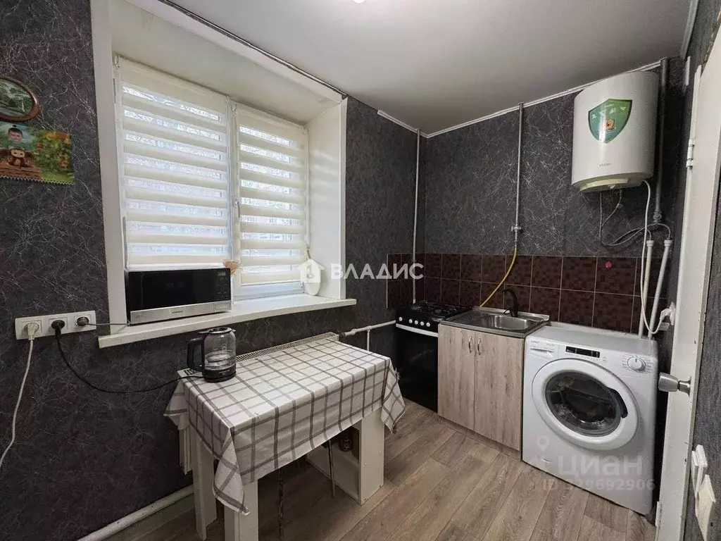 1-к кв. Татарстан, Казань Октябрьская ул., 28 (30.5 м) - Фото 1