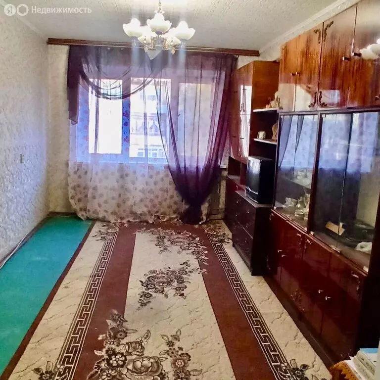 3-комнатная квартира: Димитровград, улица Победы, 16 (53 м) - Фото 1