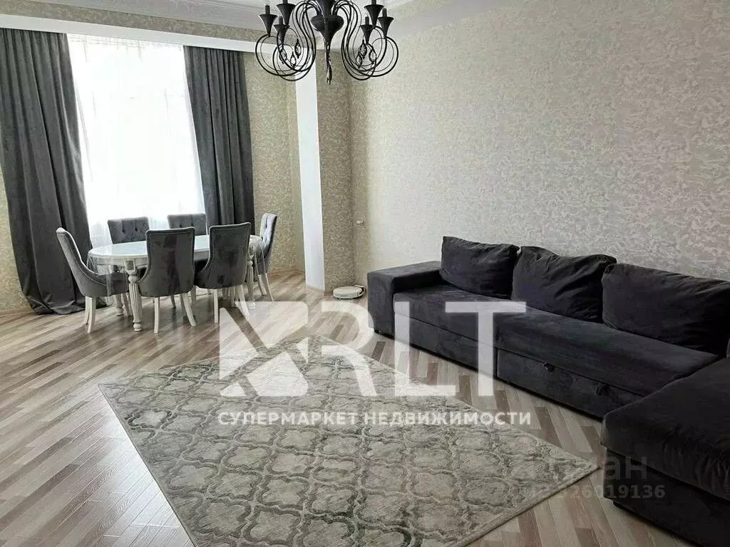 2-к кв. Дагестан, Махачкала ул. Абдуллы Гаджиева, 95 (85.0 м) - Фото 1