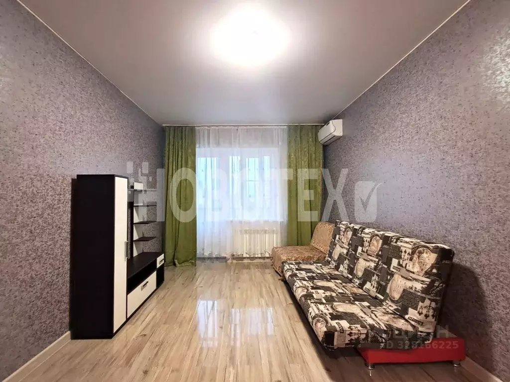 1-к кв. Краснодарский край, Горячий Ключ ул. Кириченко, 11А (42.0 м) - Фото 1