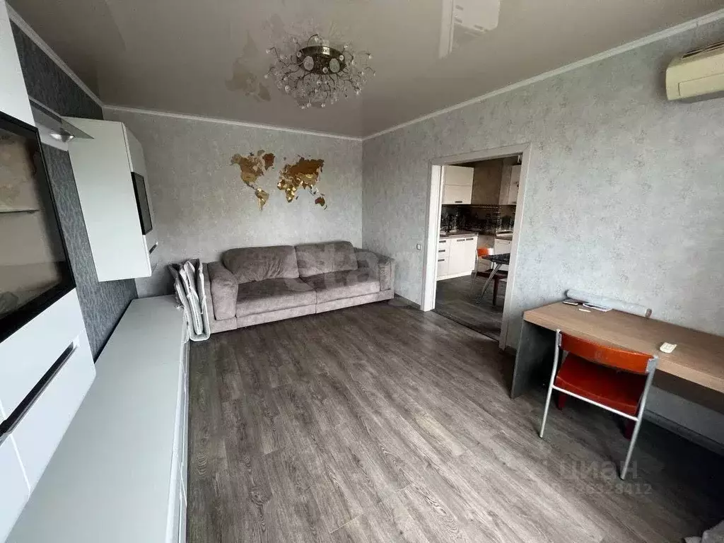 3-к кв. Белгородская область, Старый Оскол Королева мкр, 32Б (62.7 м) - Фото 1