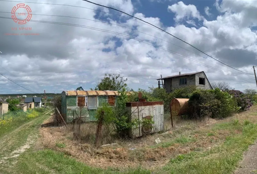 Дом в Крым, Ленинский район, Мысовское с/пос, Нептун ... - Фото 1