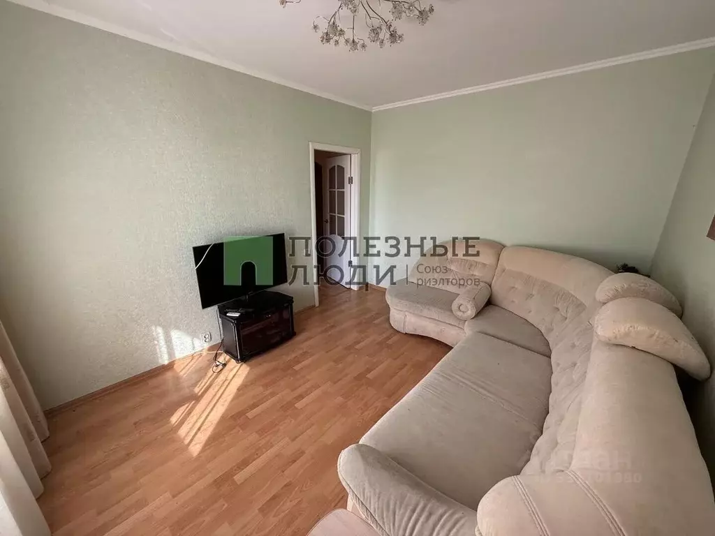 3-к кв. Белгородская область, Белгород ул. Есенина, 40 (68.7 м) - Фото 2