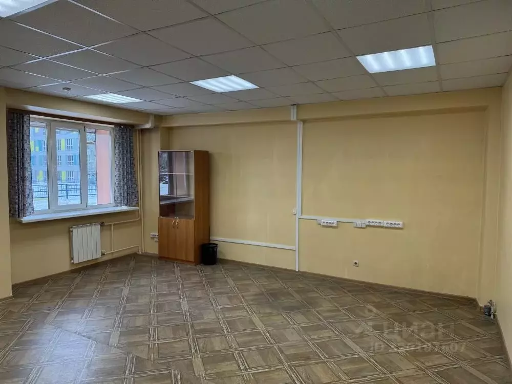 Помещение свободного назначения в Иркутская область, Иркутск Радужный ... - Фото 1