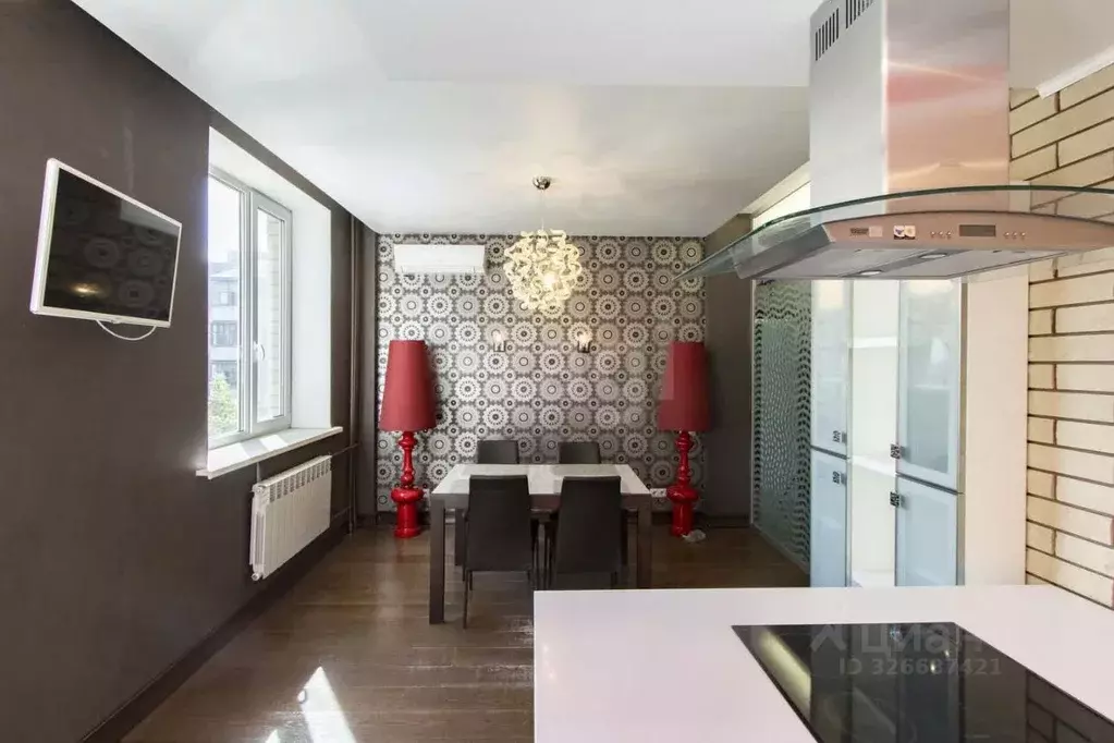 3-к кв. Тюменская область, Тюмень Фабричная ул., 5 (110.8 м) - Фото 1