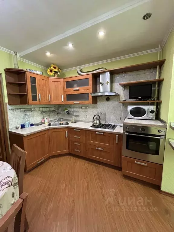 3-к кв. Астраханская область, Астрахань ул. Ботвина, 29 (100.0 м) - Фото 1