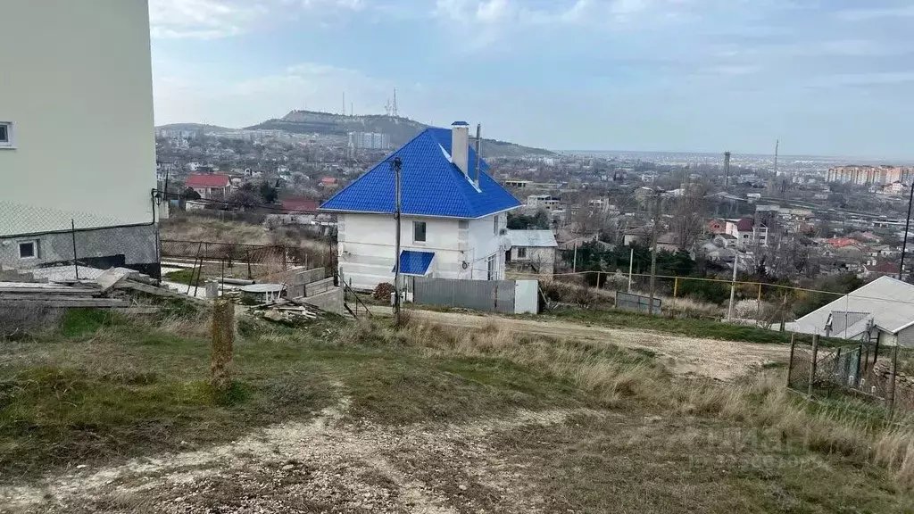 Участок в Крым, Феодосия ул. Северная (5.0 сот.) - Фото 1