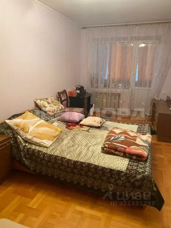 4-к кв. Ростовская область, Новочеркасск ул. Думенко, 6 (98.0 м) - Фото 1
