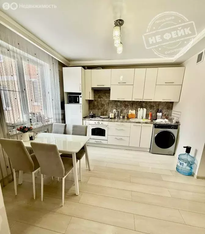 3-комнатная квартира: Батайск, улица Северная Звезда, 2к2 (75.2 м) - Фото 1