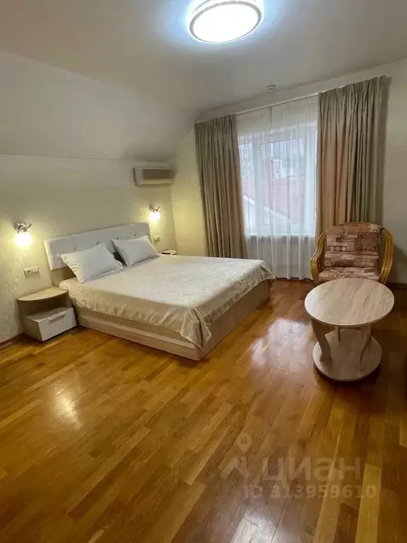Комната Краснодарский край, Геленджик ул. Серафимовича, 6А - Фото 0