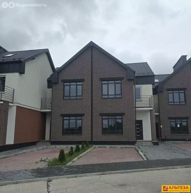 Дом в Калининградская область, Гурьевский муниципальный округ, посёлок ... - Фото 1