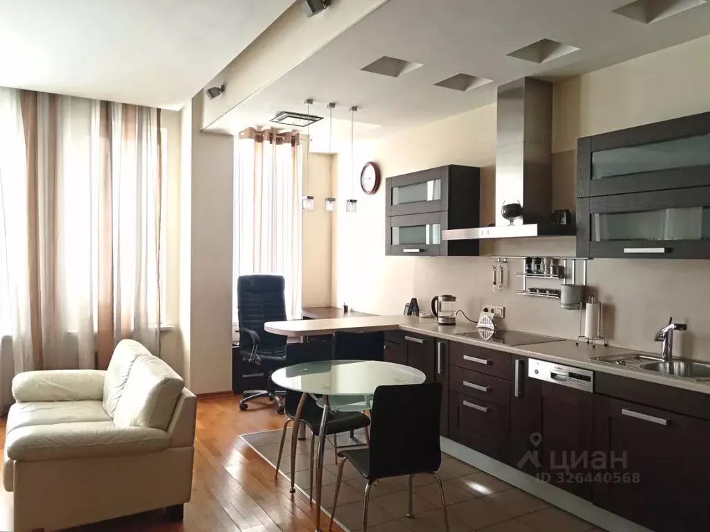 Студия Санкт-Петербург Песочная наб., 40 (50.0 м) - Фото 1