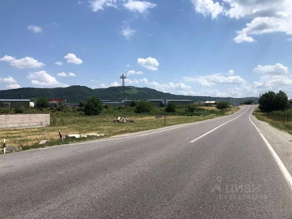 Участок в Кабардино-Балкария, Баксанский район, с. Атажукино ул. ... - Фото 2