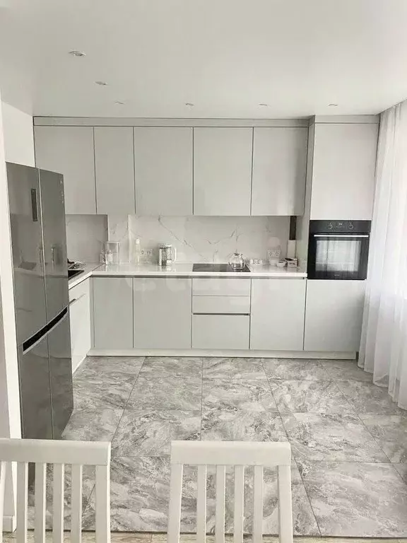 4-к кв. Бурятия, Улан-Удэ Тобольская ул., 71 (88.5 м) - Фото 1