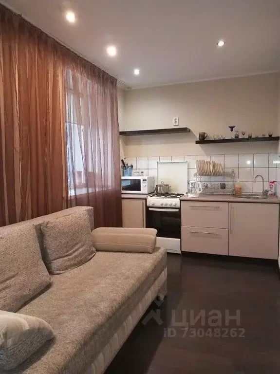 1-к кв. Омская область, Омск Тимуровский проезд, 8 (31.0 м) - Фото 0