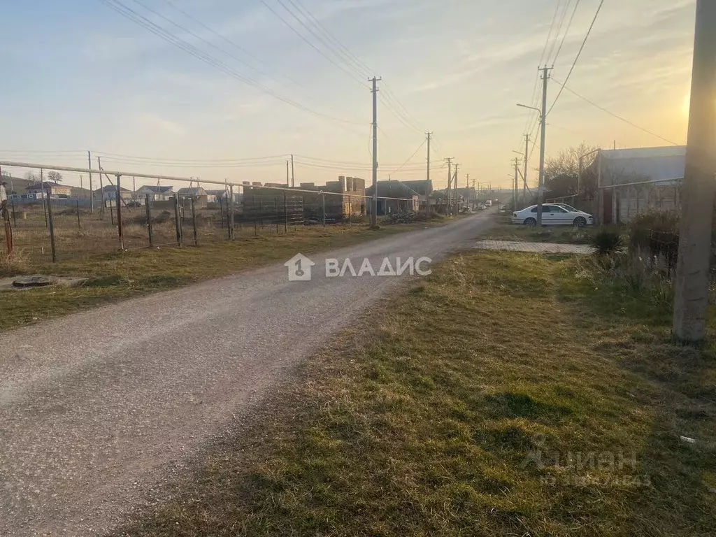 Участок в Севастополь с. Вишневое, ул. Качинская (8.0 сот.) - Фото 1