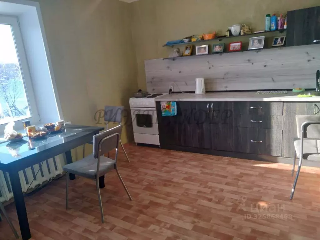 3-к кв. Алтай, Майминский район, с. Майма ул. Энергетиков, 13 (54.0 м) - Фото 1