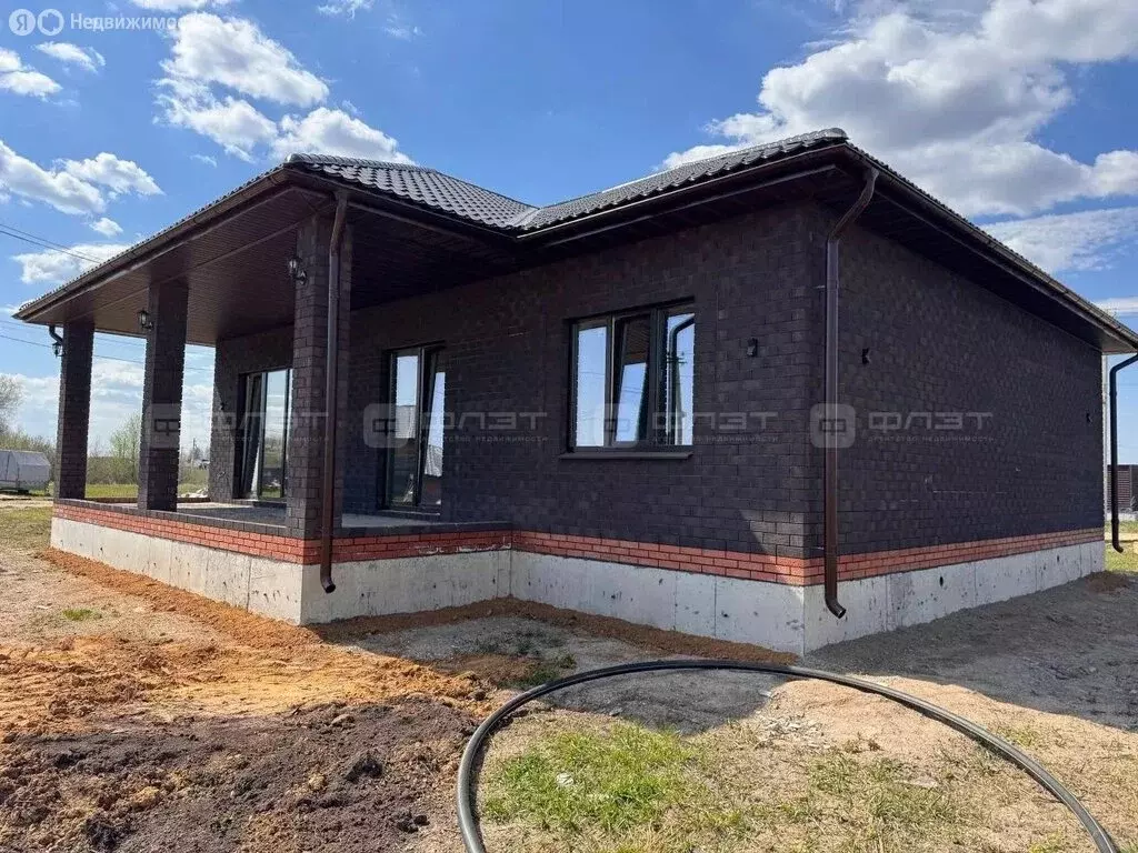 Дом в село Сокуры, Заречная улица (90 м) - Фото 2