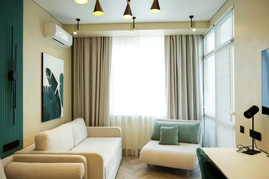 1-к кв. Севастополь ул. Летчиков, 10к3 (50.0 м) - Фото 1