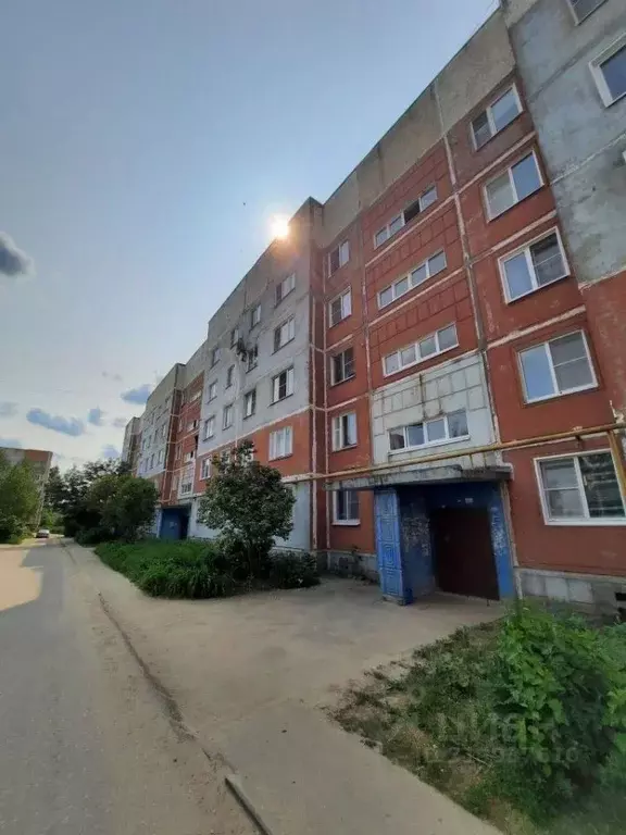 2-к кв. Ивановская область, Фурманов ул. Ивановская, 9 (49.0 м) - Фото 0