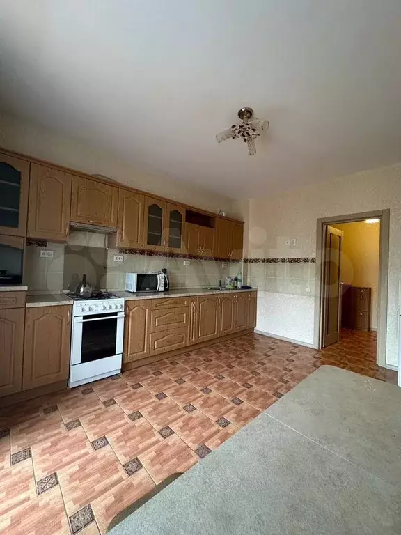 2-к. квартира, 70 м, 5/6 эт. - Фото 0