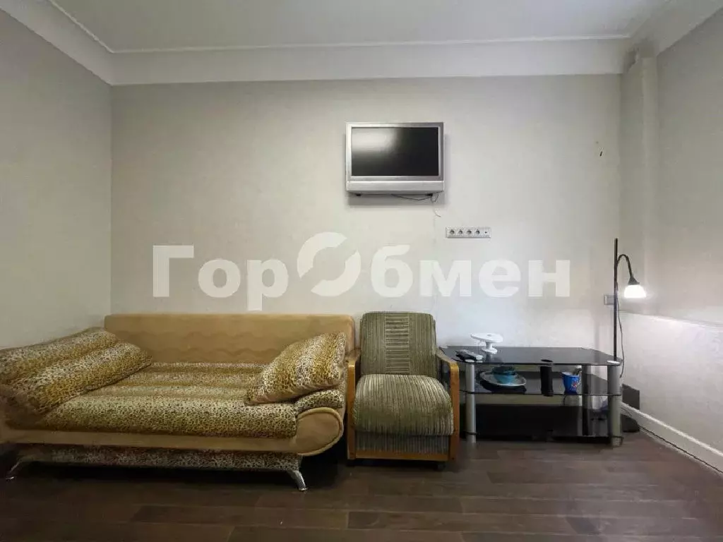 Продается комната в 3-комнатной квартире - Фото 1