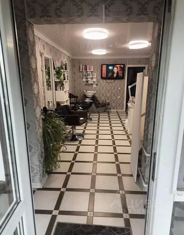 Помещение свободного назначения в Краснодарский край, Краснодар ул. ... - Фото 2