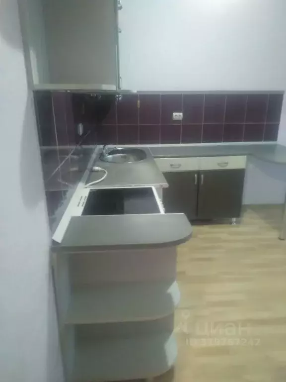 1-к кв. Удмуртия, Ижевск ул. Ленина, 93 (45.0 м) - Фото 0