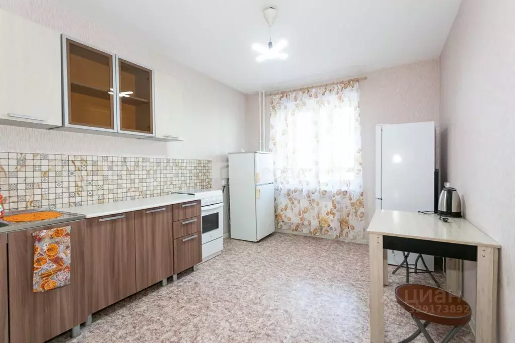 2-к кв. Новосибирская область, Новосибирск Междуреченская ул., 1/2 ... - Фото 1