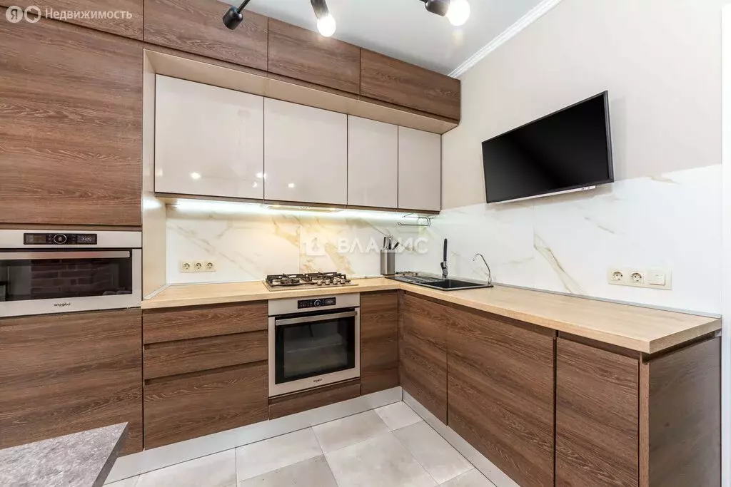 2-комнатная квартира: Калининград, Старорусская улица, 29 (60 м) - Фото 1