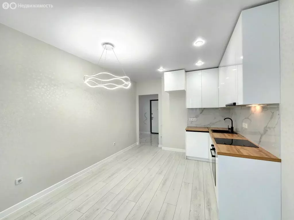 3-комнатная квартира: село Засечное, микрорайон Город Спутник, жилой ... - Фото 2