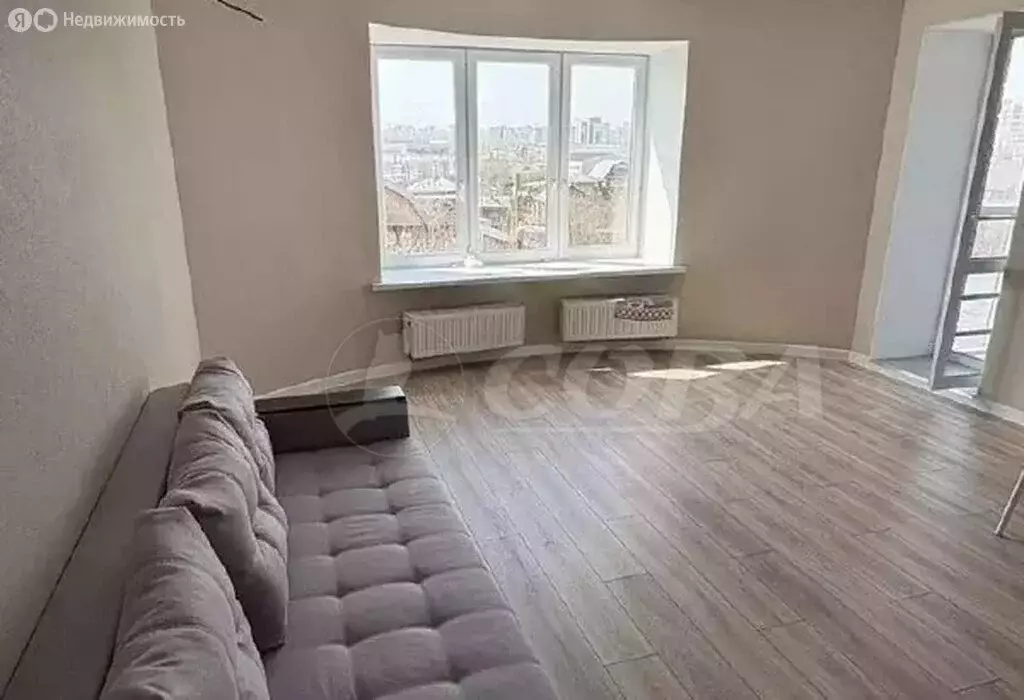 Квартира-студия: Тюмень, улица Мельникайте, 150 (36 м) - Фото 0