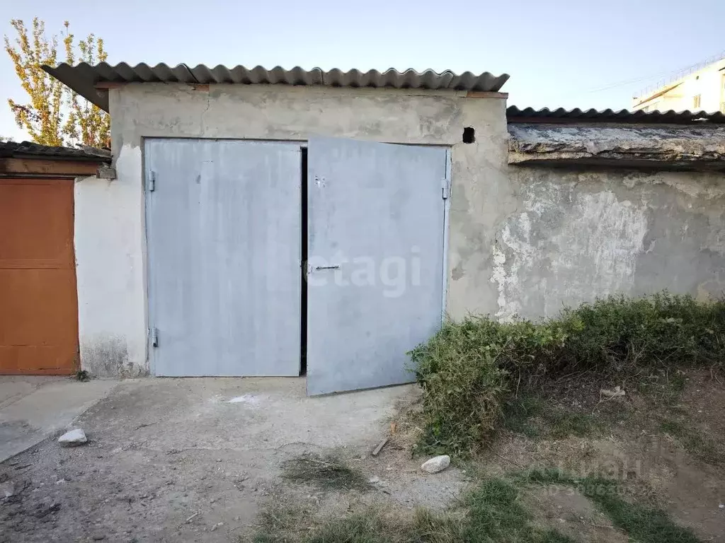 Гараж в Крым, Сакский район, Новофедоровка пгт ул. Героев (3 м) - Фото 2