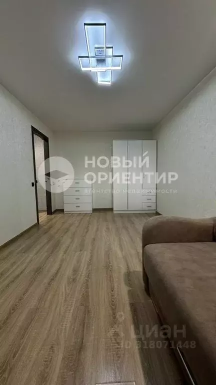 1-к кв. Свердловская область, Екатеринбург ул. Просторная, 85 (31.6 м) - Фото 1