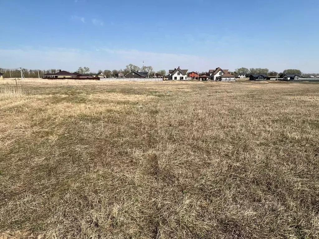 Участок в Московская область, Коломна городской округ, д. Семибратское ... - Фото 1