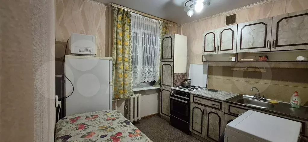 1-к. квартира, 32 м, 4/5 эт. - Фото 1