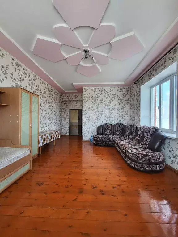 Квартира-студия, 30 м, 3/3 эт. - Фото 1