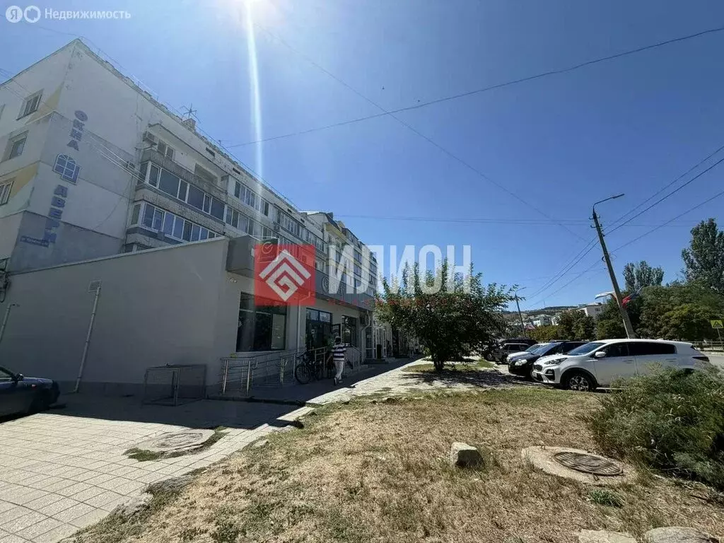 3-комнатная квартира: Феодосия, Новомосковский проезд, 59А (60.1 м) - Фото 1