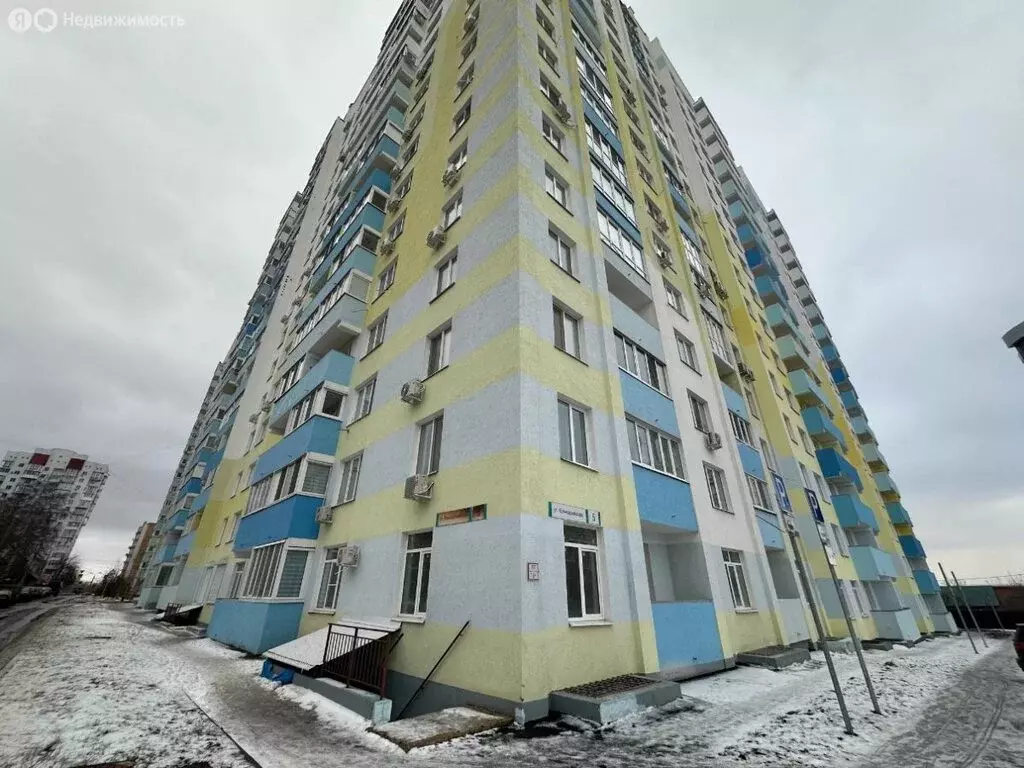 2-комнатная квартира: Самара, Конноармейская улица, 5 (71 м) - Фото 1