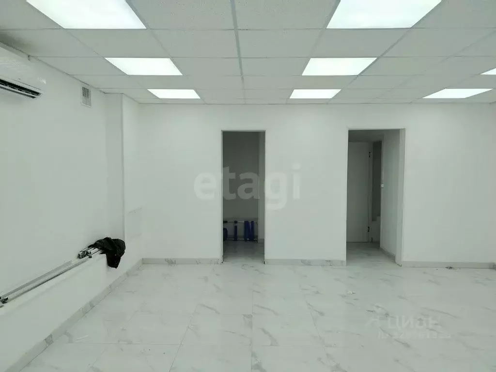 Помещение свободного назначения в Краснодарский край, Геленджик ... - Фото 1