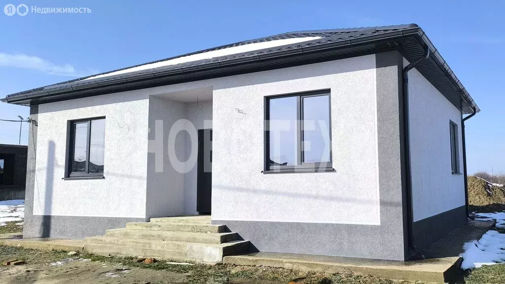 Дом в Крымск, Краснозелёная улица, 51 (74.4 м) - Фото 0