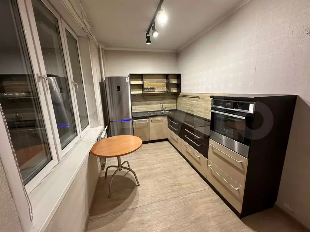 1-к. квартира, 41 м, 5/19 эт. - Фото 0