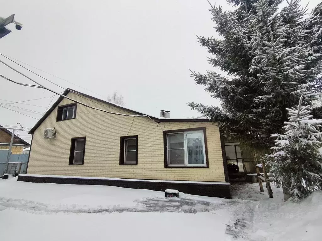 Дом в Челябинская область, Челябинск Днестровская ул., 18 (120 м) - Фото 1