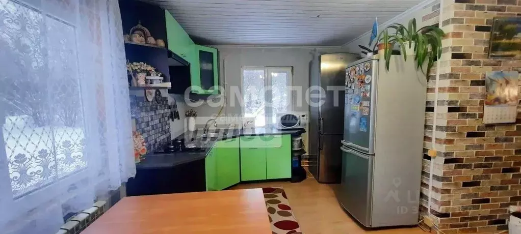 Дом в Калужская область, с. Износки ул. Октябрьская, 66 (64 м) - Фото 1