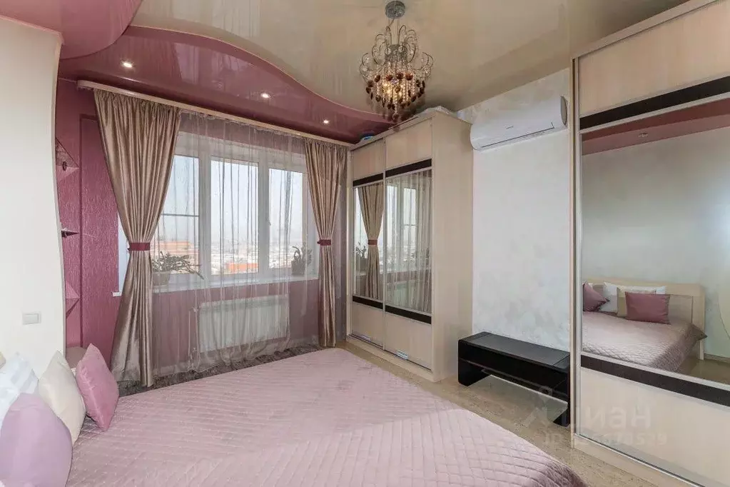 3-к кв. Иркутская область, Иркутск Советская ул., 33 (92.0 м) - Фото 1