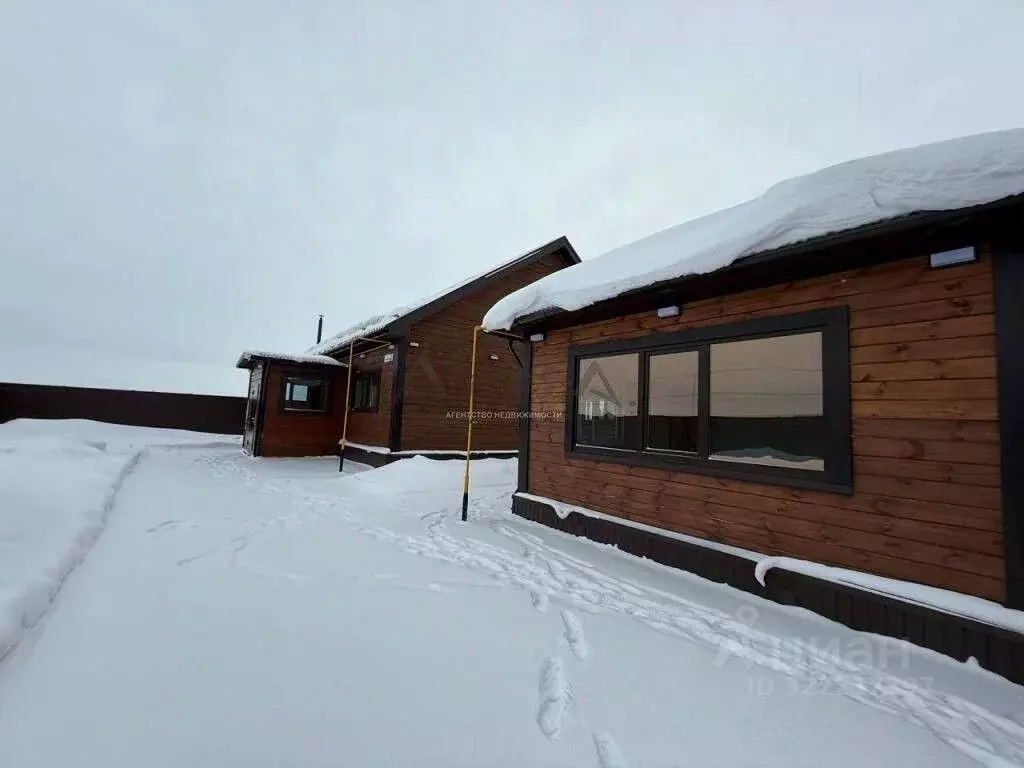 Дом в Татарстан, Тукаевский район, д. Азьмушкино ул. Мирная (170 м) - Фото 2