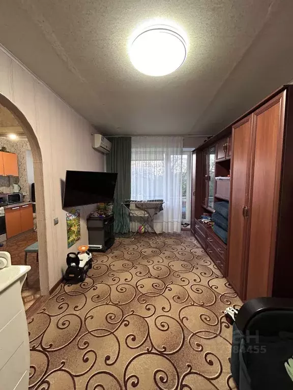 1-к кв. Волгоградская область, Волжский ул. Энгельса, 5 (30.0 м) - Фото 0